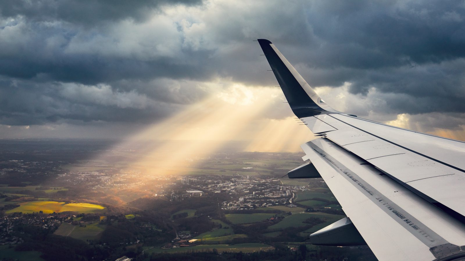 Airplane in the windstorm
